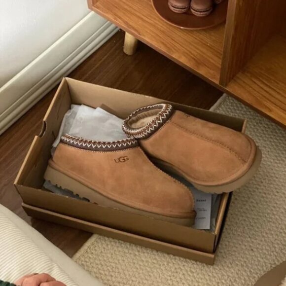 UGG Australia Tasman Chestnut Suede Slipper - Picture 8 of 9